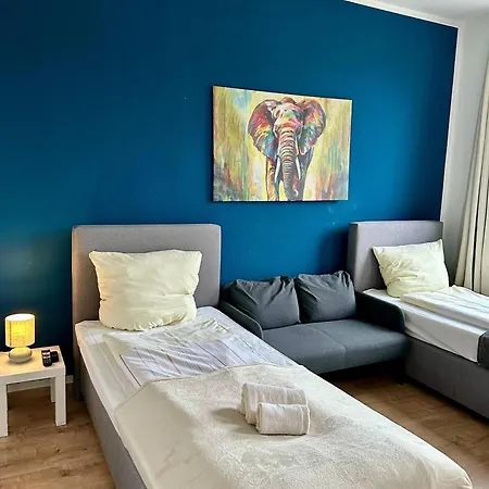 Komfortable Und Zentrale In - Perfekt Fuer Monteure Und Gruppen Apartment