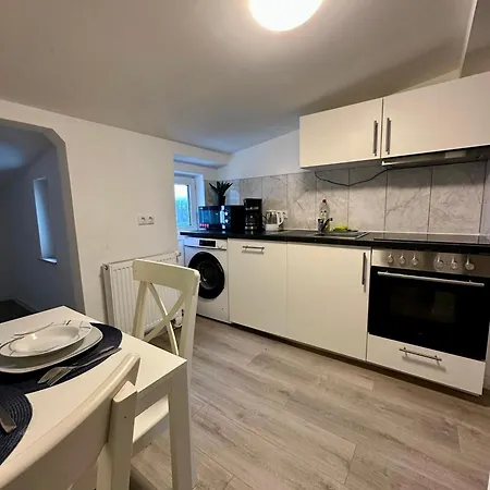 Komfortable Und Zentrale In - Perfekt Fuer Monteure Und Gruppen * Neumünster